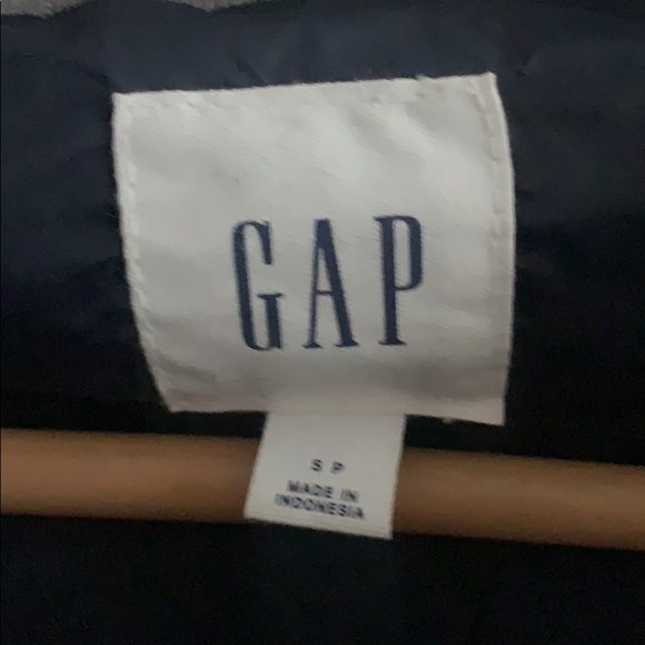 SOLD Gap  Puffer Jacket - Size Small - Picture 2 of 4